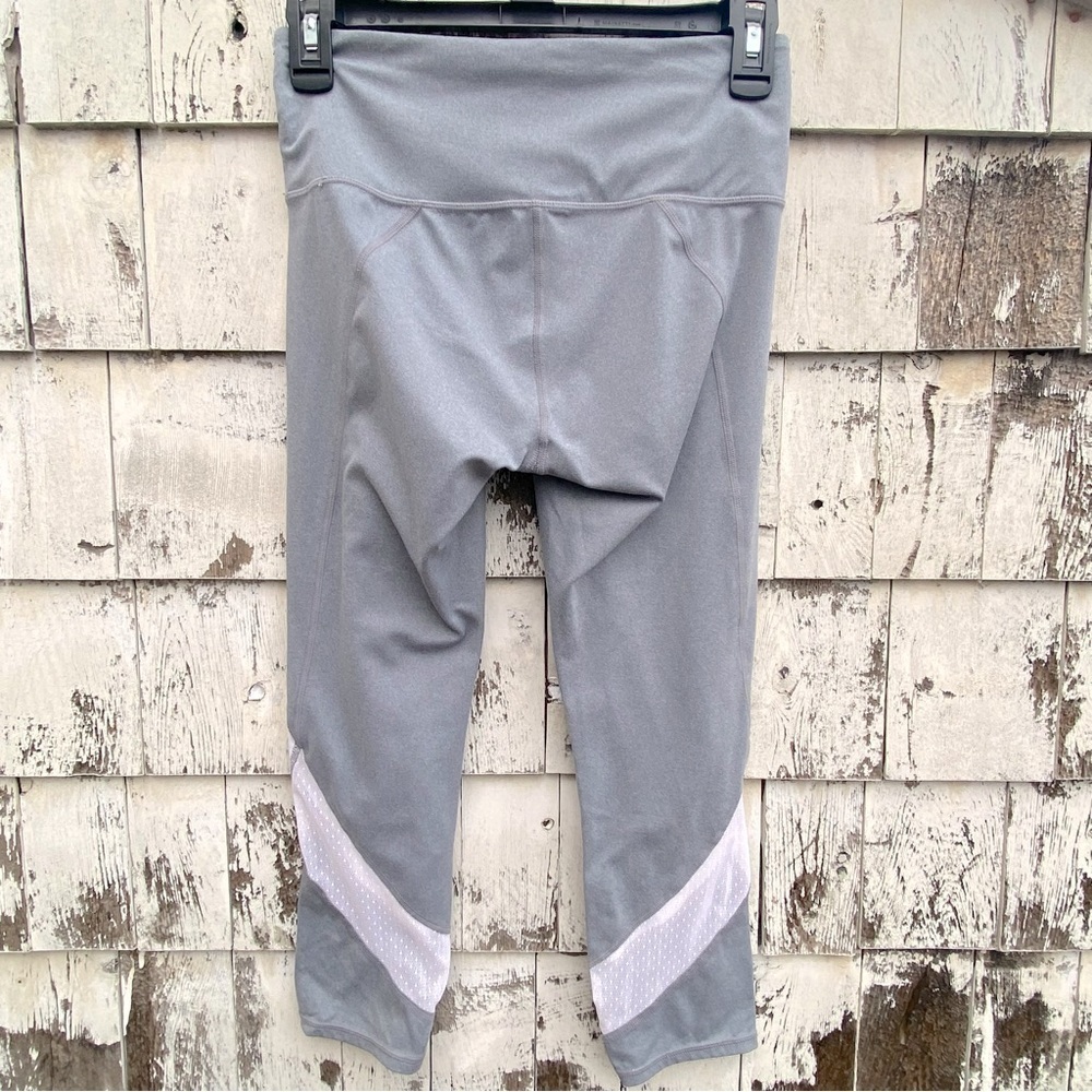 Athleta Sports Mesh Insert Leggings - Picture 4 of 5